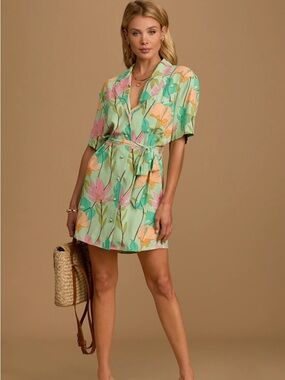 Lulus Totally Tropical Light Green Floral Print Button-Up Shirt Dress
Lulus